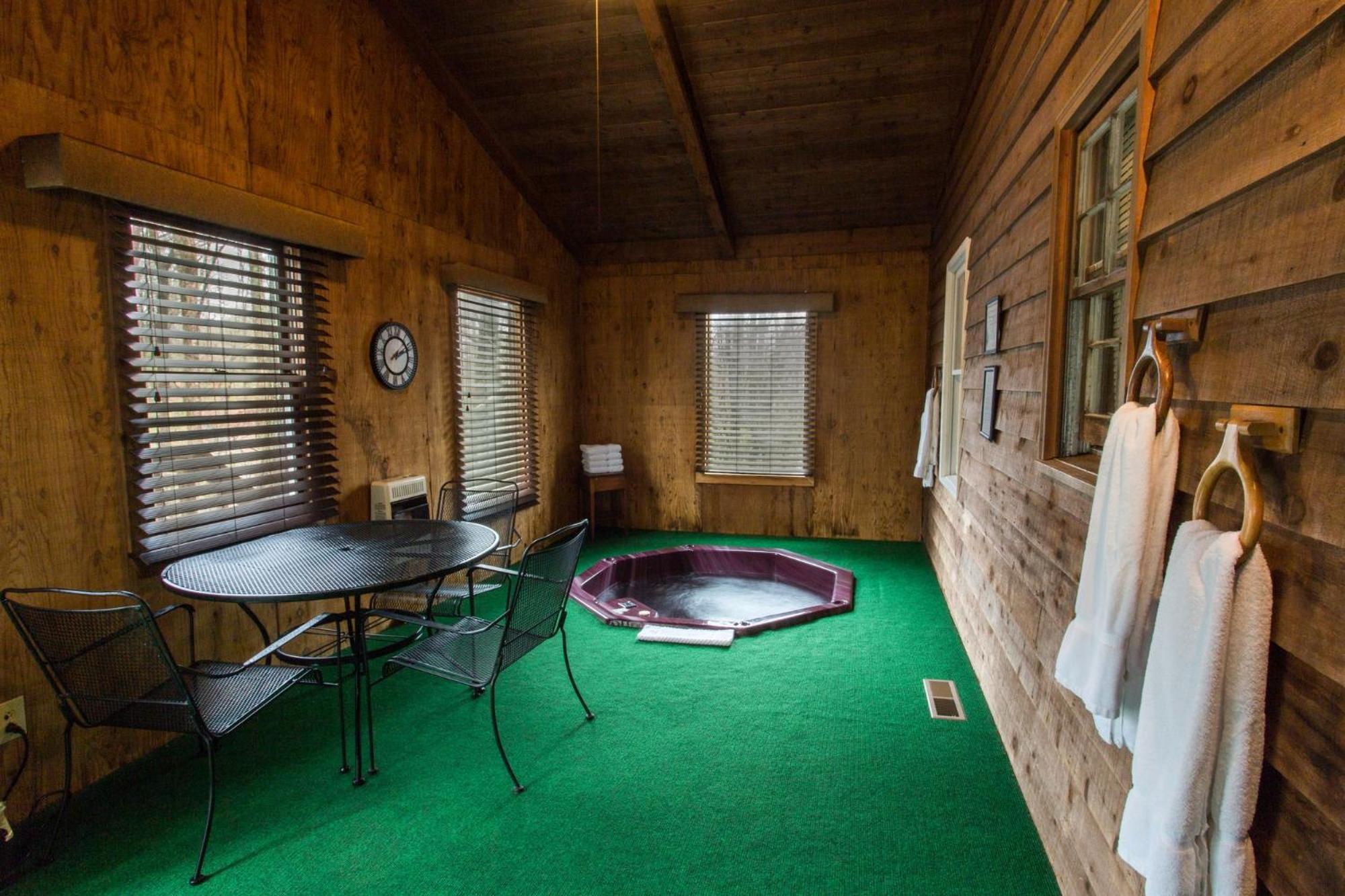 Forrest Hills Mountain Resort ダロネガ エクステリア 写真